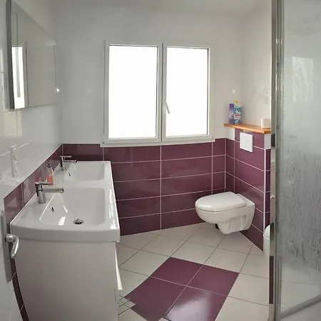 Le Rouge Gorge A 12 Minutes D'eurexpo Holiday home